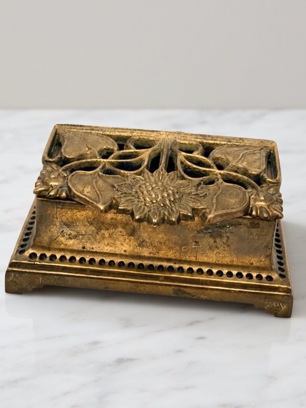 Vtg Crowning Touch Collection Brass Postage Stamp Holder Floral